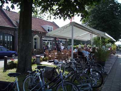 Reunie 3 10